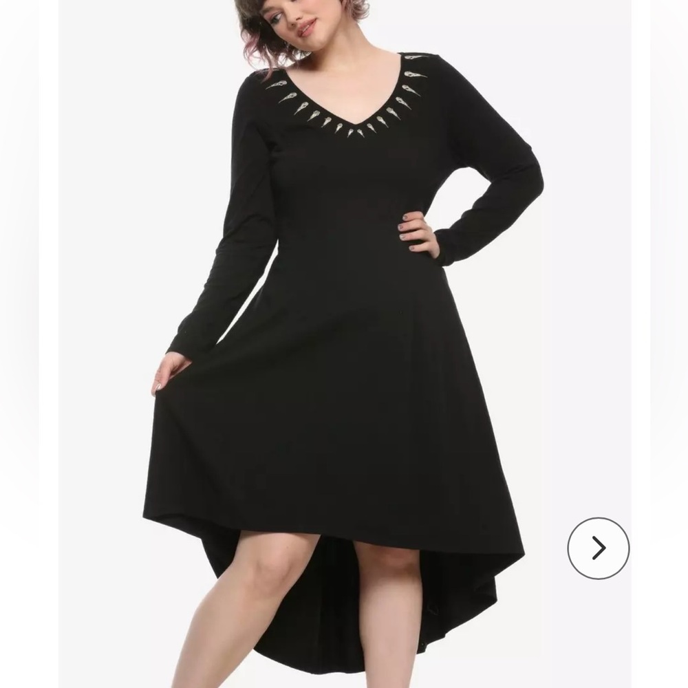 EUC 3X Disney Her Universe Maleficent embroidered dress